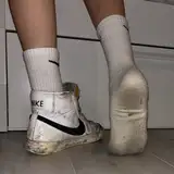 Dirtyyfeetgirl